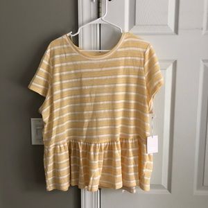 LC Lauren Conrad flowy tee